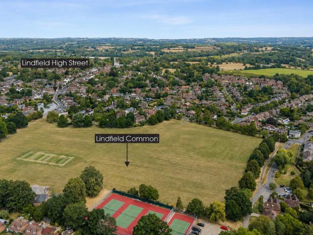 House for sale in Walstead, Perryfields