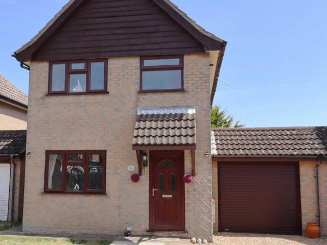 House for sale in Spring Vale, Hampshire