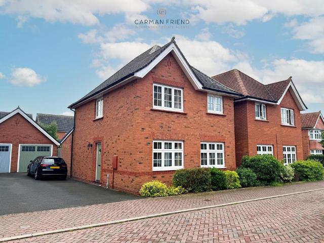House for sale in Huntington, Cheshire