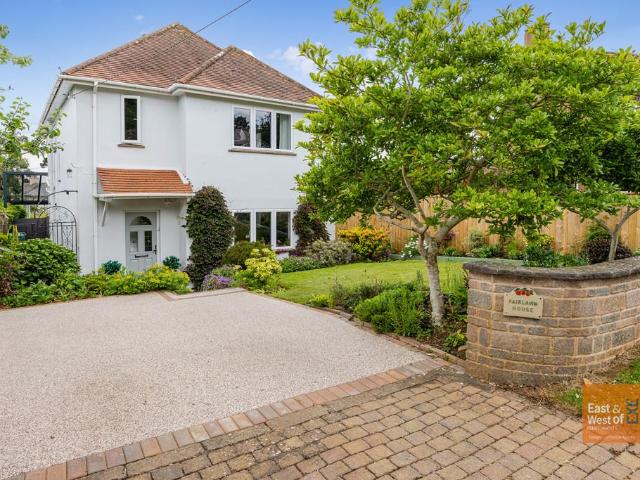 House for sale in Budlake, Devon