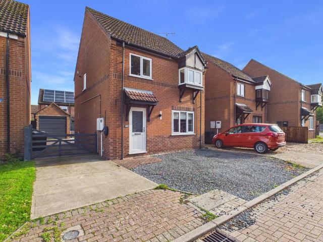 House for sale in Oaklands, East Lindsey