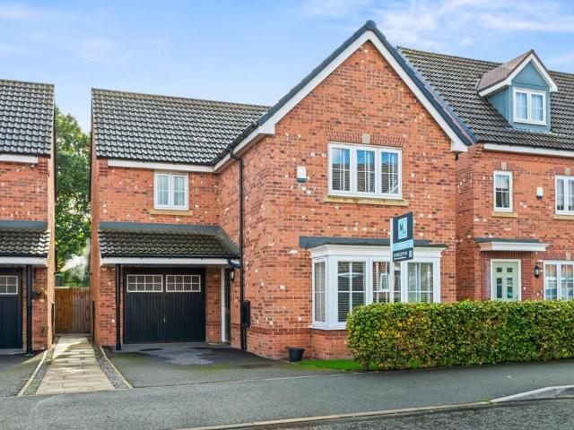 House for sale in Whittle Hall
