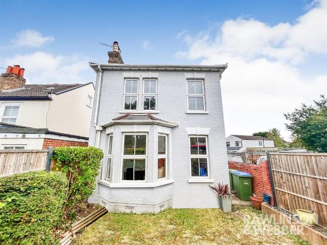 House for sale in Blackhills, Surrey