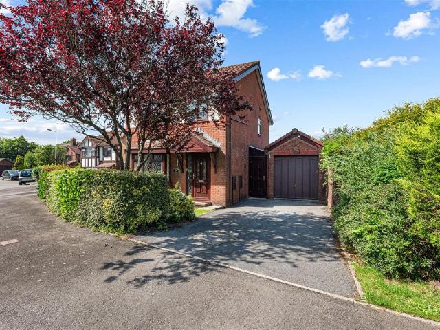 House for sale in Dunvant, Wales