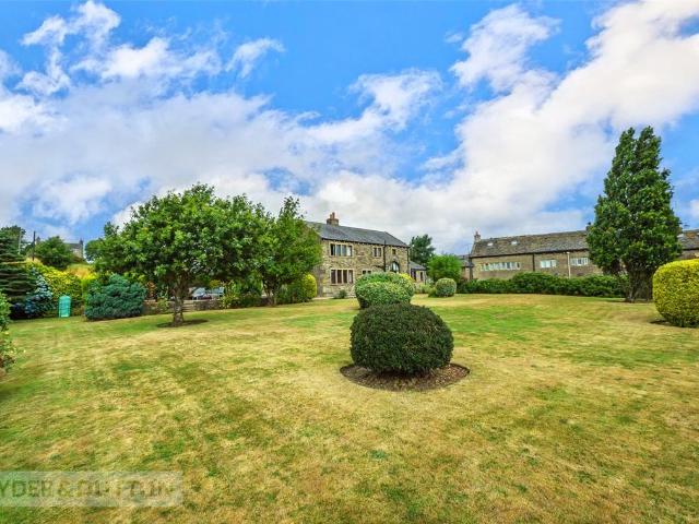 House for sale in Slaithwaite, West Yorkshire