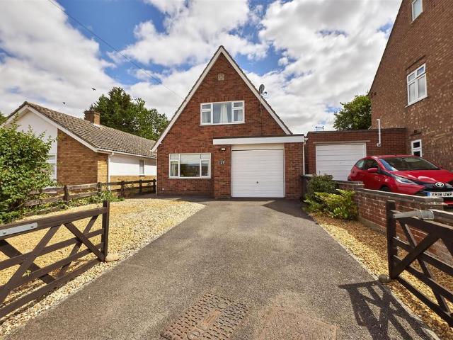 House for sale in Rushden