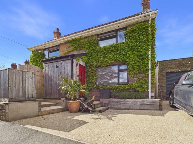 House for sale in Merriott, Somerset