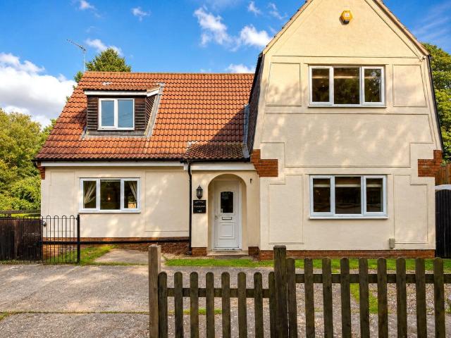 House for sale in Langham, Fordham Heath