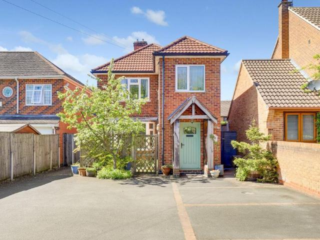 House for sale in Oakwood, East Midlands