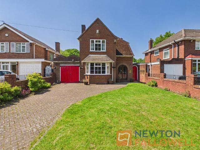 House for sale in Bloxwich, West Midlands