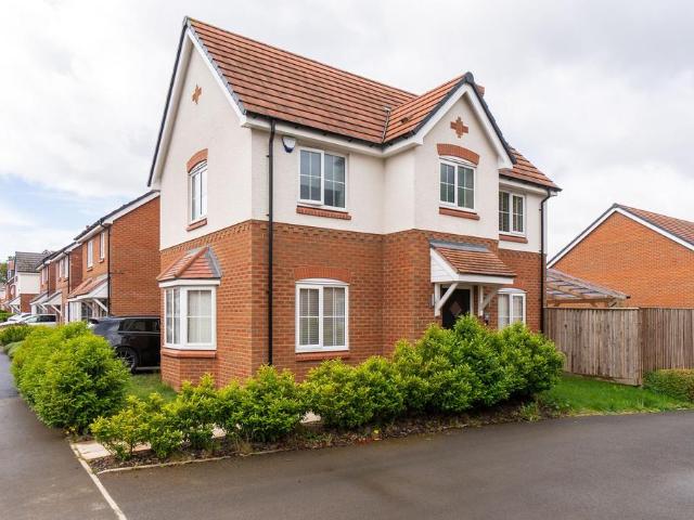 House for sale in Oadby, Leicestershire
