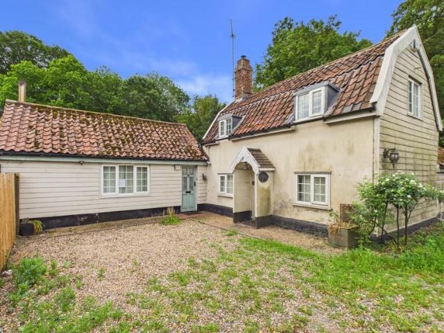 House for sale in Chedburgh, Suffolk