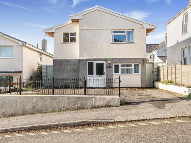 House for sale in Moresk, Penweathers