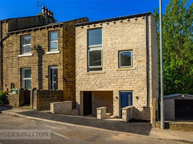 House for sale in Waterloo, Almondbury