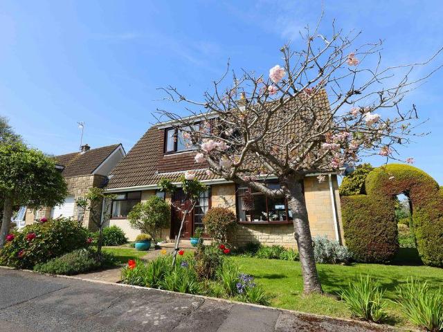 House for sale in Clevedon, North Somerset