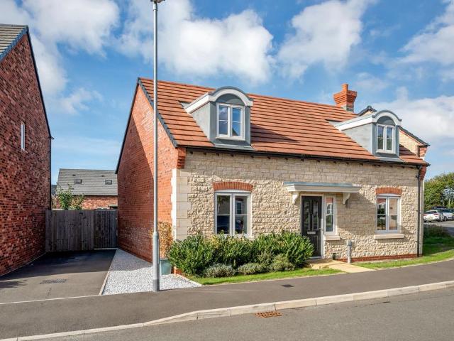 House for sale in Waltham on the Wolds and Thorpe Arnold, Brentingby