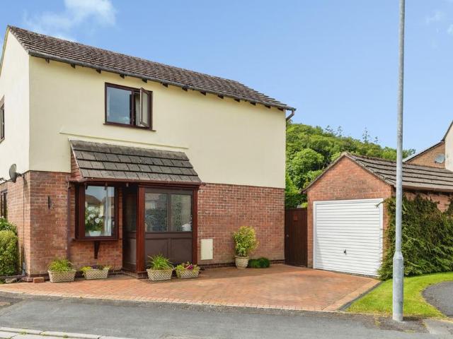House for sale in Carmarthen, Wales