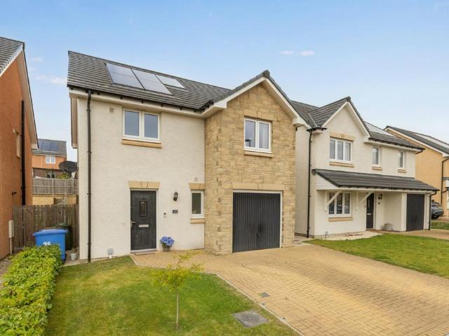 House for sale in Milton Bridge, Scotland