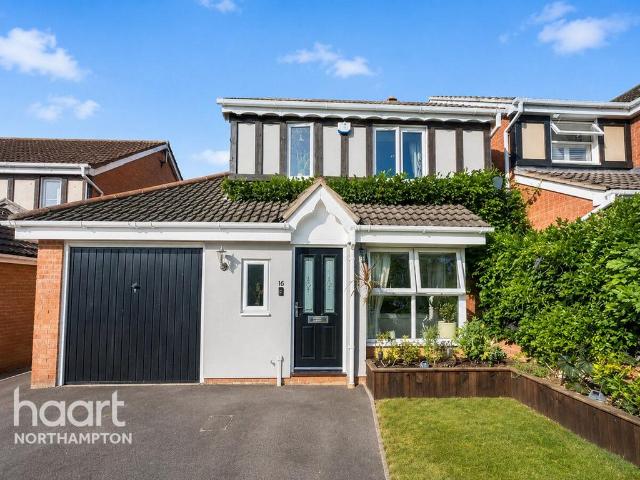 House for sale in Far Cotton and Delapre, Far Cotton