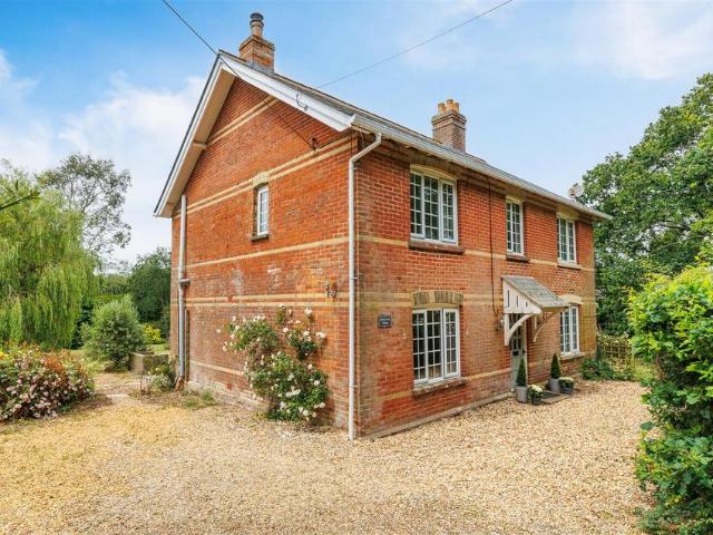 House for sale in Northwood, Isle Of Wight