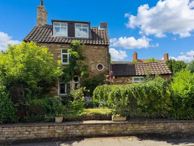 House for sale in Barholm, Lincolnshire