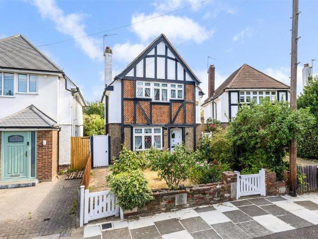 House for sale in Whitton, Greater London