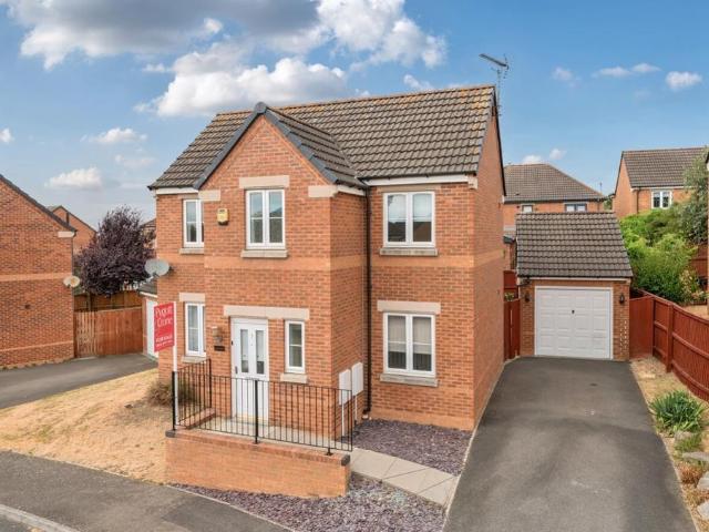 House for sale in Ermine West, Brayford