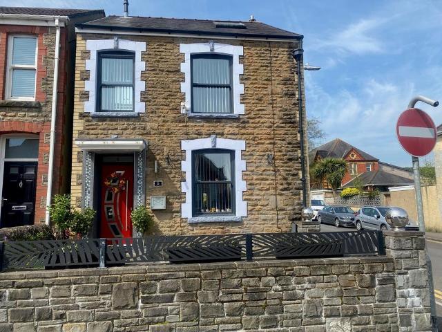 House for sale in Coedffranc, Skewen