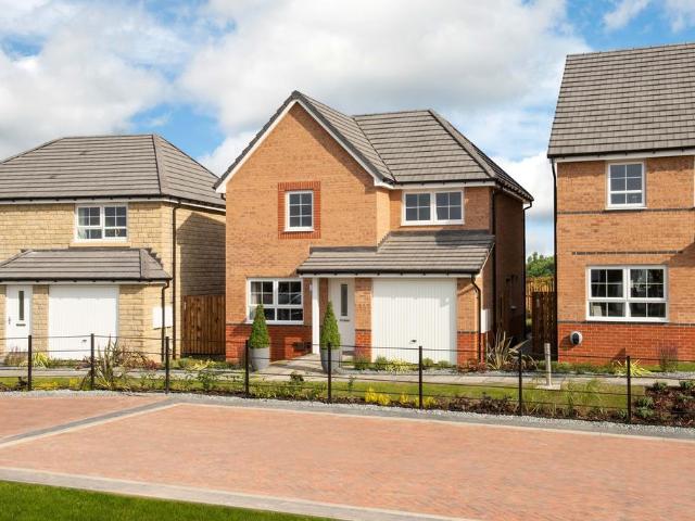 House for sale in Chickenley, Dewsbury