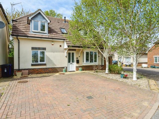 House for sale in Hamworthy, Poole