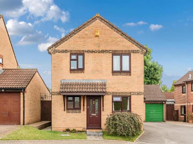 House for sale in Cadbury Heath, South Gloucestershire