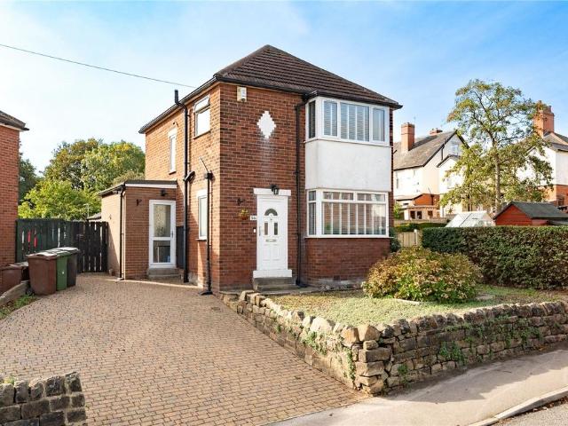 House for sale in Horsforth Woodside, Leeds