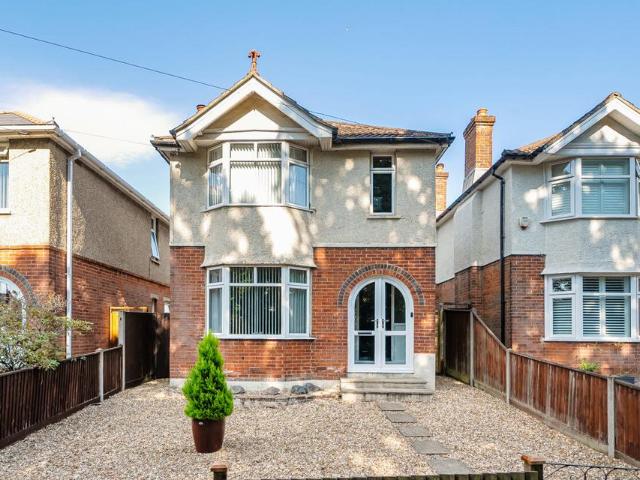House for sale in Maybush, City Of Southampton