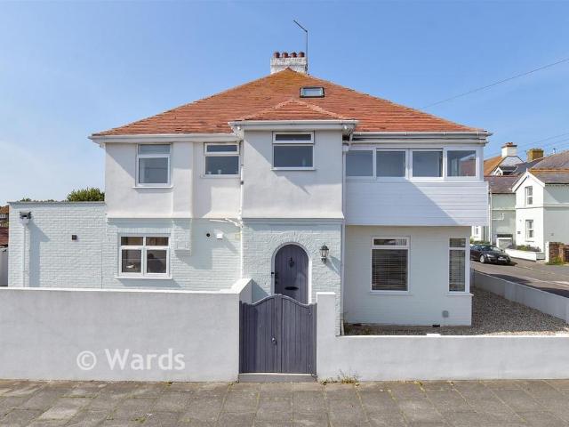 House for sale in Ash, Kent