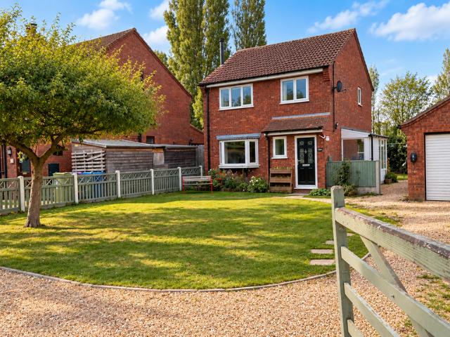 House for sale in Bransby, West Lindsey