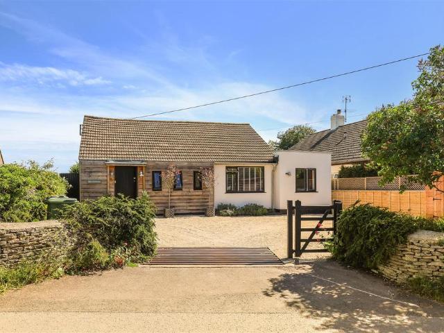 House for sale in Minchinhampton, School House