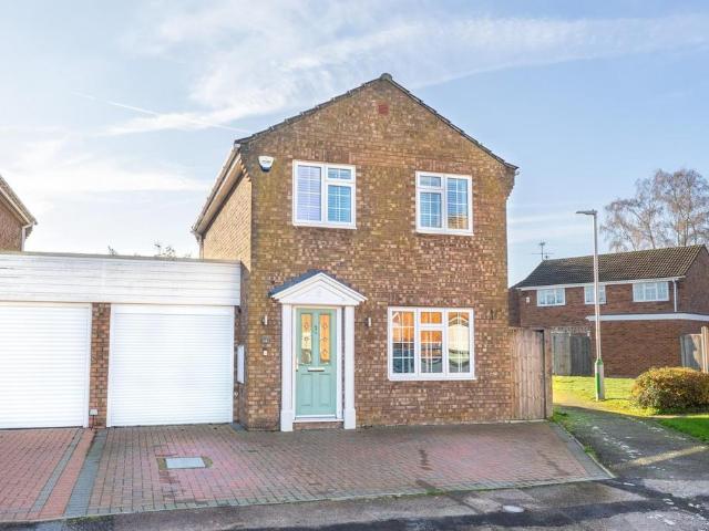 House for sale in Leighton-Linslade, Linslade