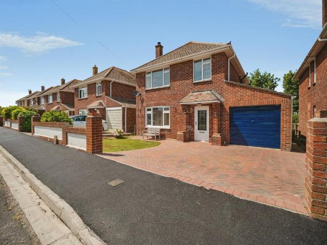 House for sale in Wyke Regis, Chickerell