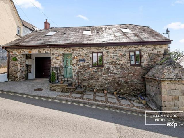 House for sale in Strode, Devon