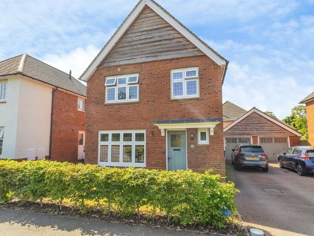 House for sale in Leighton-Linslade, Leighton Buzzard