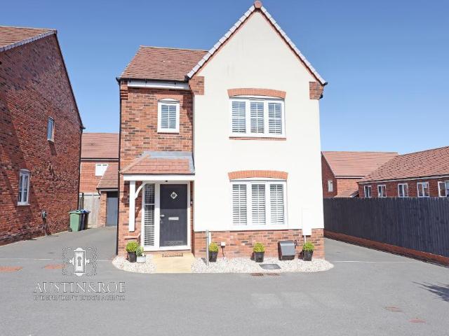 House for sale in Baswich, Staffordshire