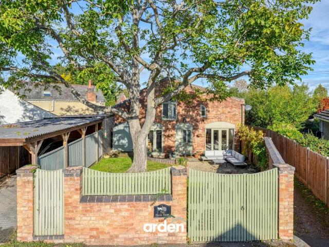 House for sale in Lower Wick, Worcester