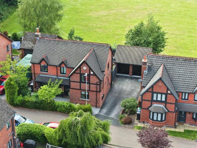 House for sale in Appleton, Warrington