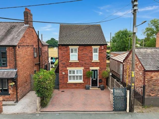 House for sale in Willaston