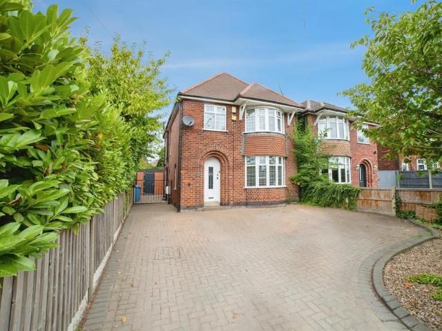 House for sale in Potters Corner, East Midlands