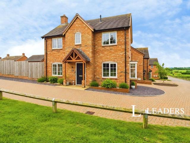 House for sale in Crown East, Malvern Hills