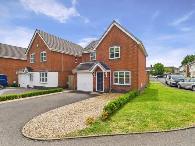 House for sale in Doseley, Telford