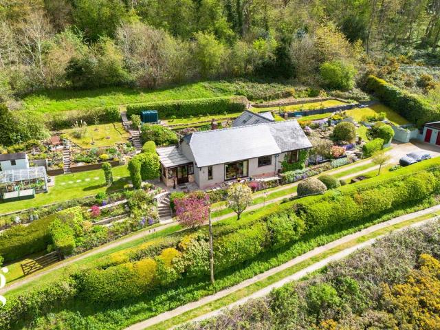 House for sale in Dormington