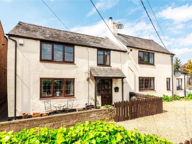 House for sale in Brafield-on-the-green, Northamptonshire