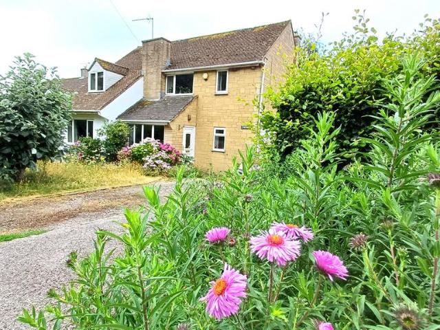 House for sale in Black Bourton, Oxfordshire